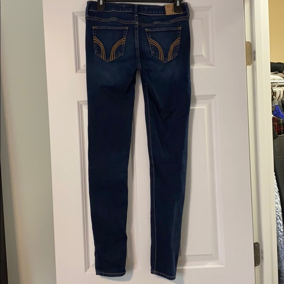 Hollister jeans - Picture 2 of 3